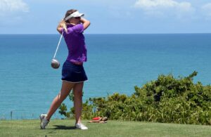 myrtle beach woman golfing
